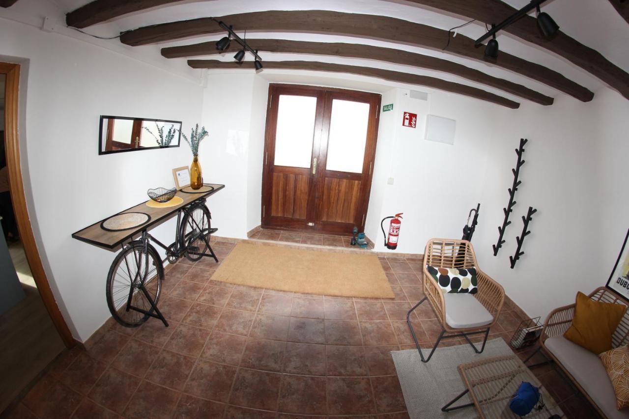 La Casa Del Cura Villa Aberin Exterior photo